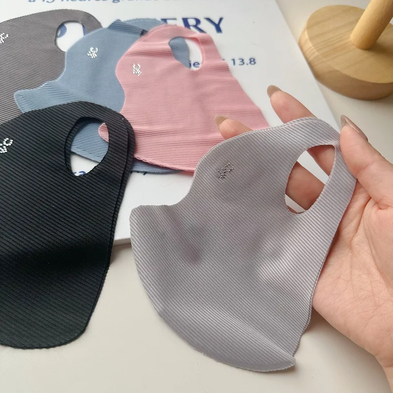 Máscara de Seda Gelada com 5 C - Cloth Face Mask Washable avaliação e preço